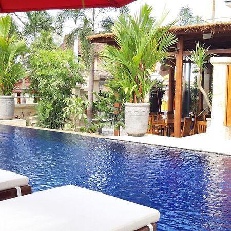 Grand Raka Homestay โลวินา ภายนอก รูปภาพ