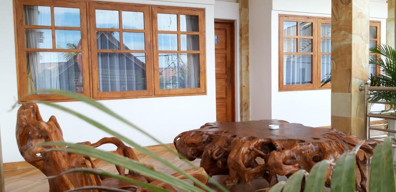 Grand Raka Homestay โลวินา ภายนอก รูปภาพ